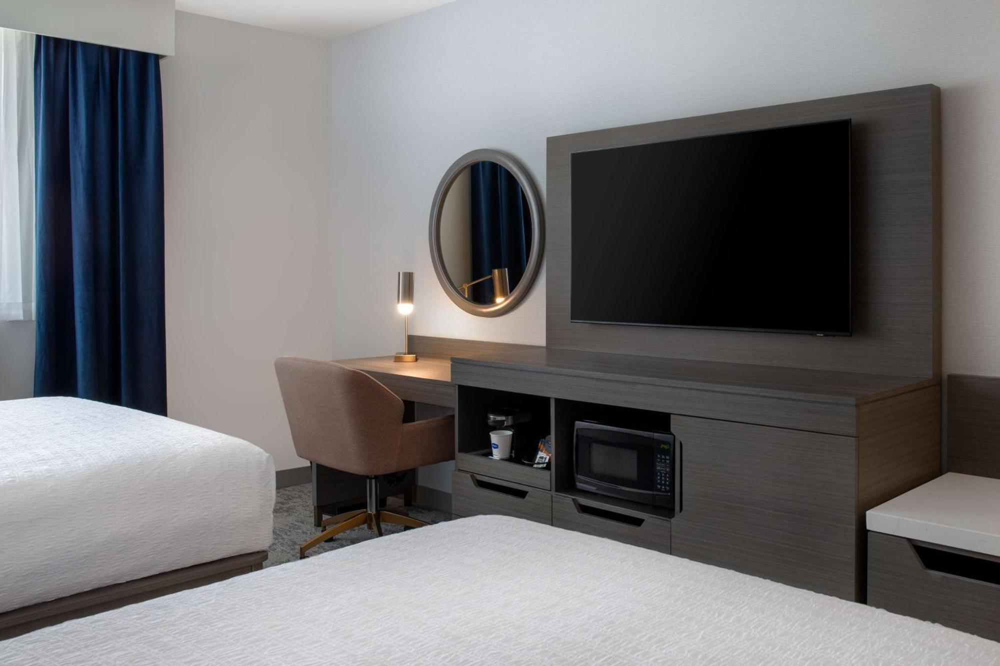 Hampton Inn By Hilton Winnipeg Downtown Eksteriør bilde